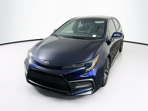 Used 2020 Toyota Corolla SE FWD image 3