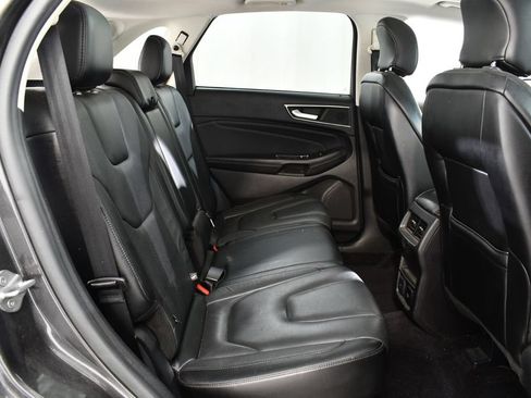 Used 2015 Ford Edge Titanium w/ Equipment Group 301A AWD/4WD image 19