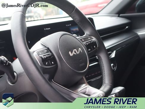Used 2025 Kia K5 GT-Line AWD/4WD image 24