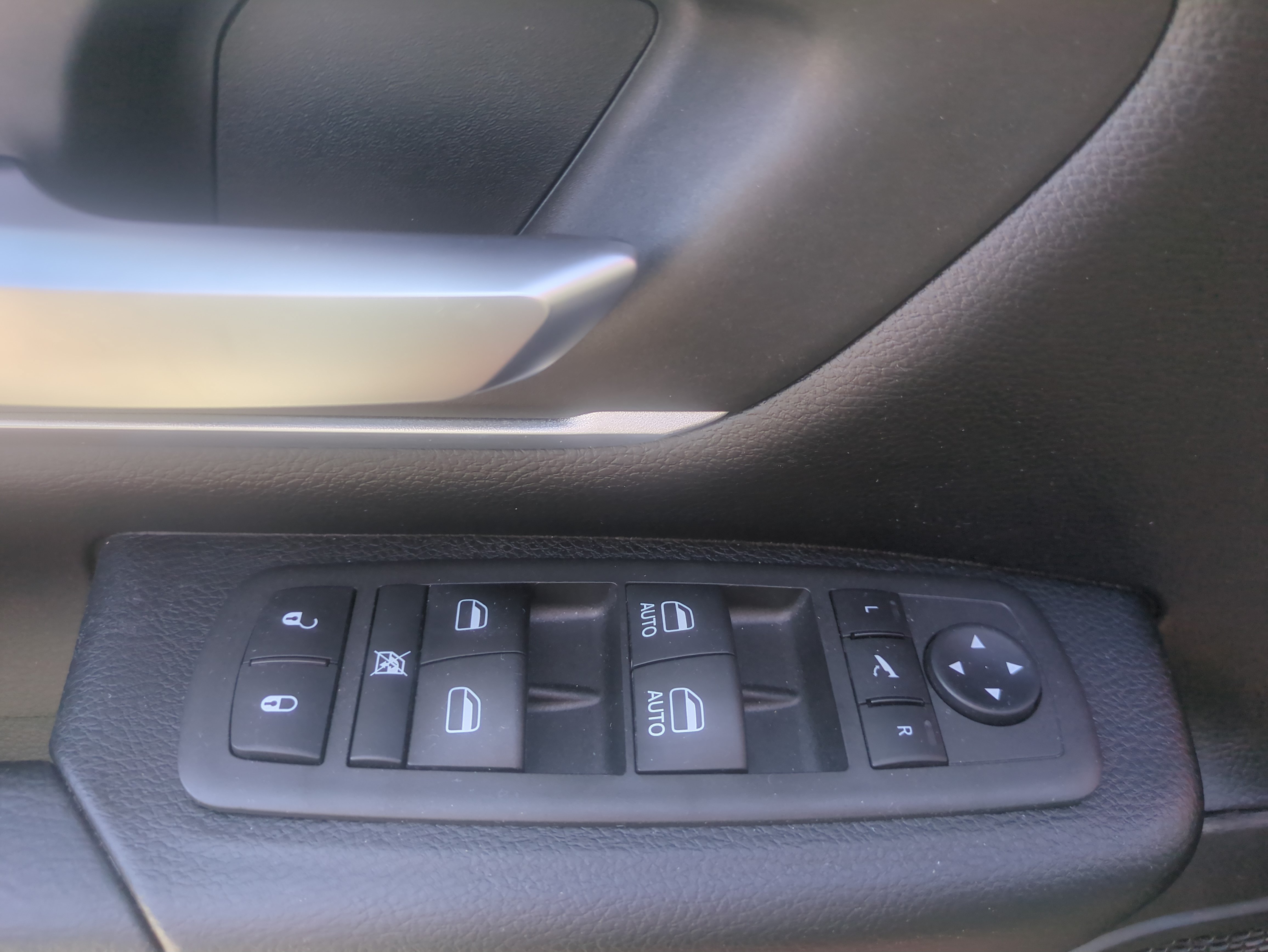 Used 2022 RAM 1500 Big Horn AWD/4WD image 8