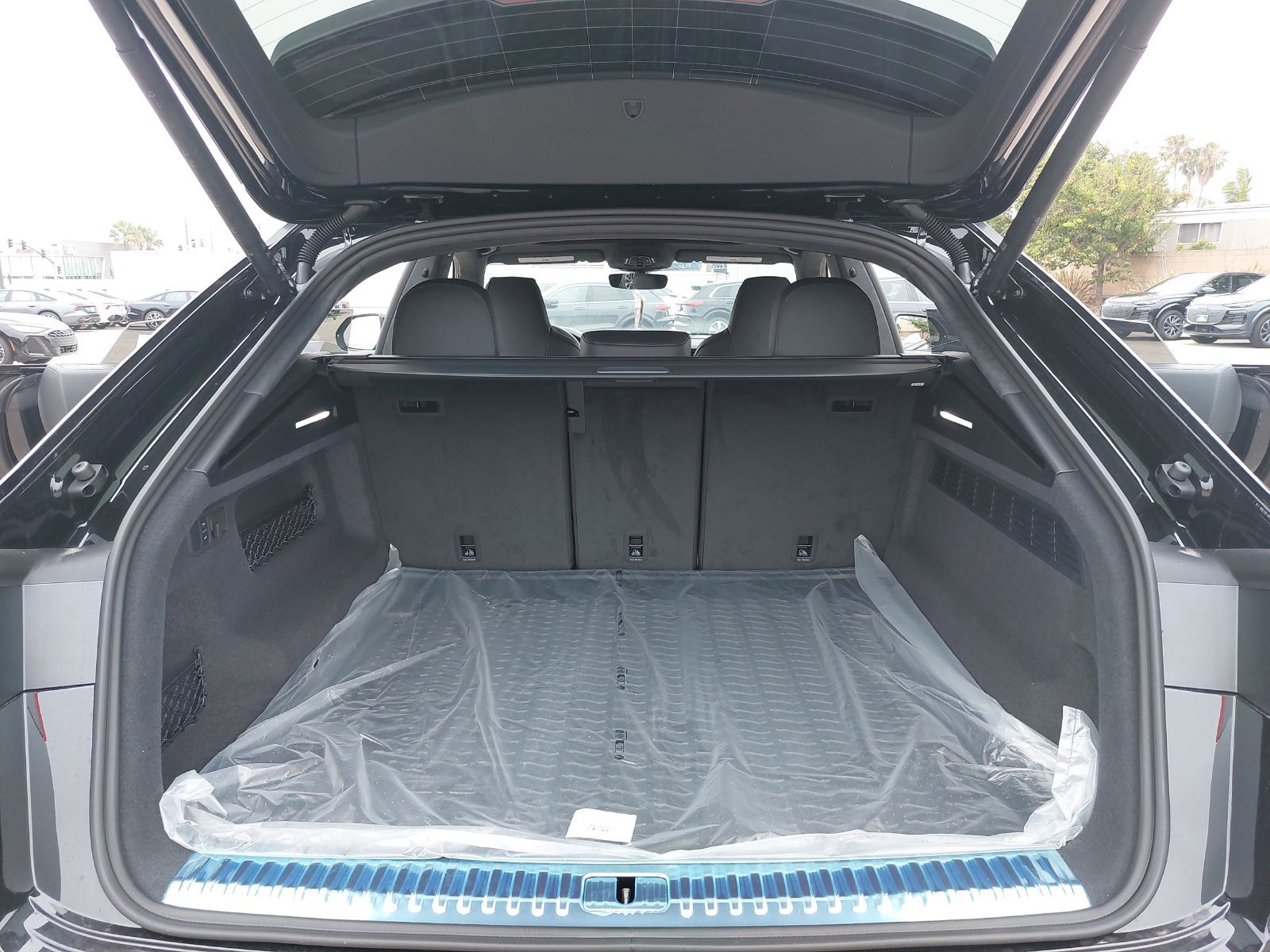 New 2026 Audi RS Q8 performance AWD/4WD image 12
