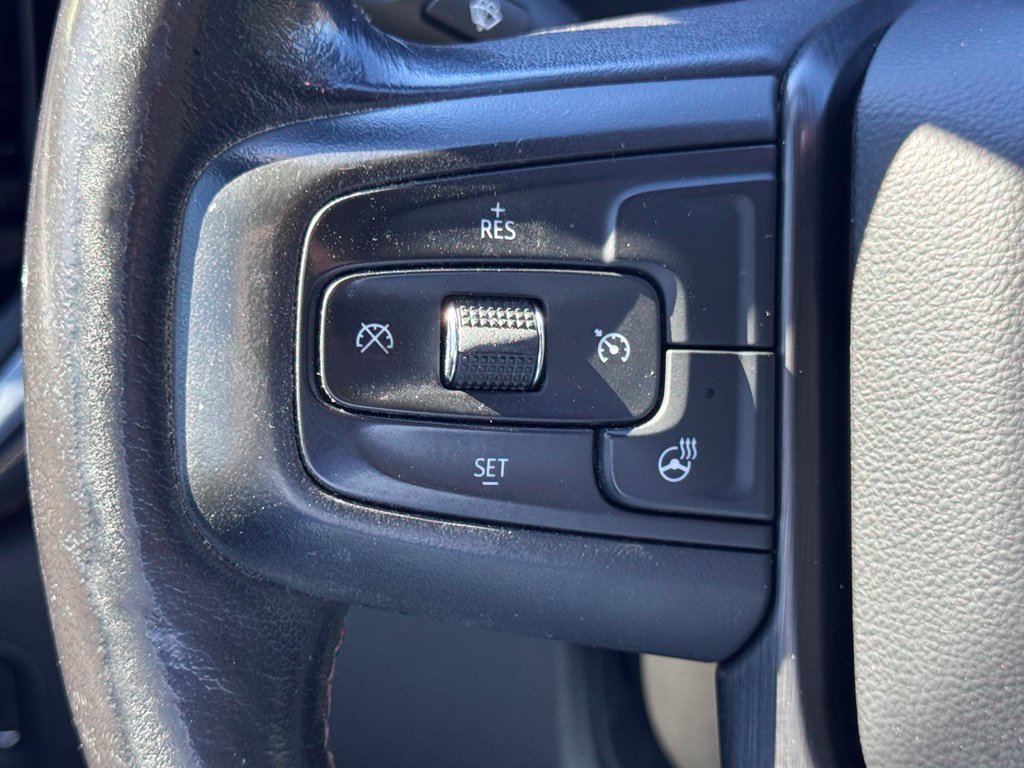 Used 2022 GMC Sierra 2500 AT4 w/ AT4 Preferred Package AWD/4WD image 9