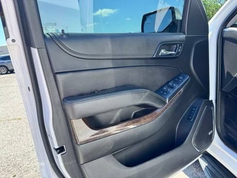 Used 2019 Chevrolet Tahoe LT AWD/4WD image 9