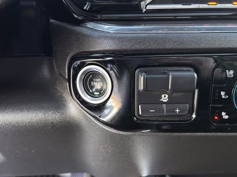 Used 2024 Chevrolet Silverado 3500 High Country w/ High Country Premium Package image 33