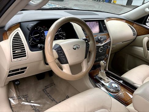 Used 2013 INFINITI QX56 w/ Theater Pkg image 16