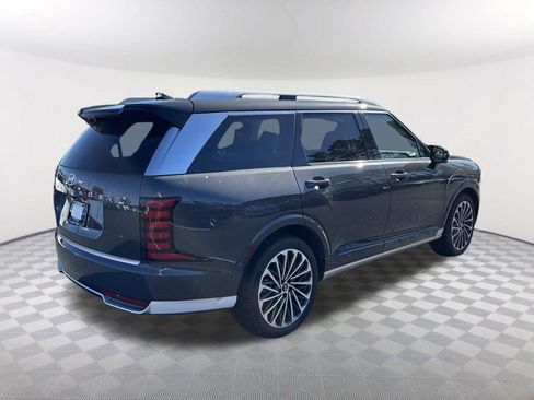 New 2026 Hyundai Palisade Calligraphy FWD image 5