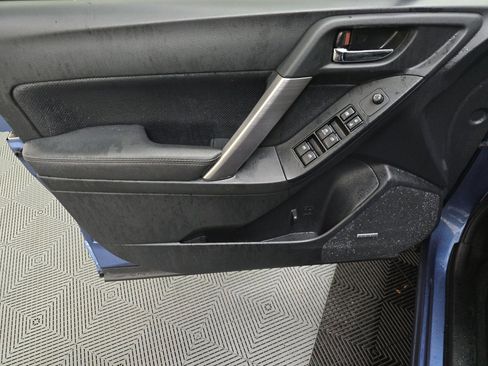 Used 2016 Subaru Forester 2.0XT Touring image 11