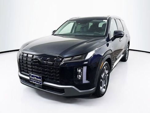 Used 2024 Hyundai Palisade Limited image 4
