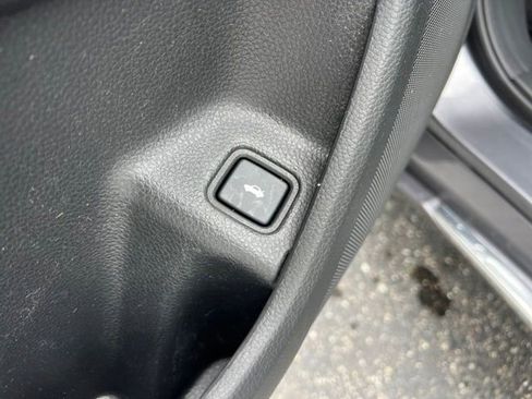 Used 2019 Honda Accord Touring image 30