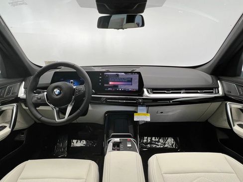 New 2026 BMW X1 xDrive28i w/ Technology Package image 10
