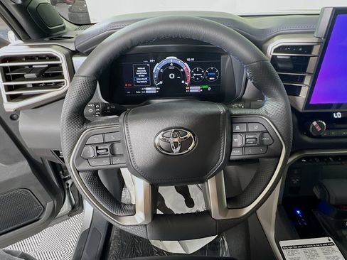New 2026 Toyota Tundra Limited AWD/4WD image 10