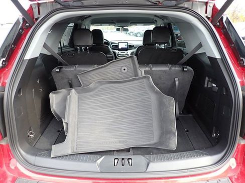 Certified 2023 Ford Explorer XLT w/ Equipment Group 202A image 8