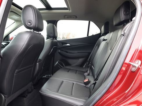 Used 2022 Buick Encore GX Essence w/ Experience Buick Package image 28