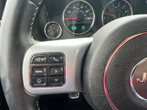 Used 2013 Jeep Wrangler Unlimited Sport image 30