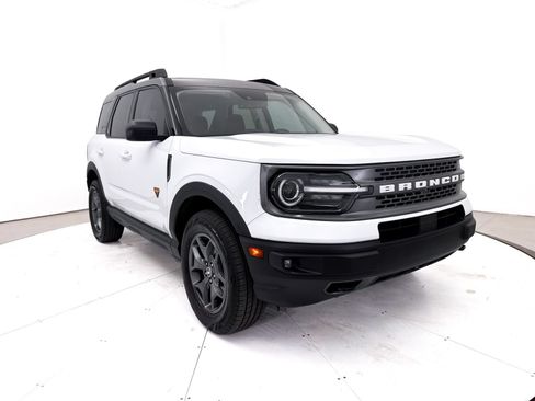 Used 2021 Ford Bronco Sport Badlands w/ Badlands Package AWD/4WD image 14