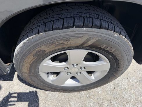 Used 2006 Suzuki Grand Vitara Premium AWD/4WD image 9