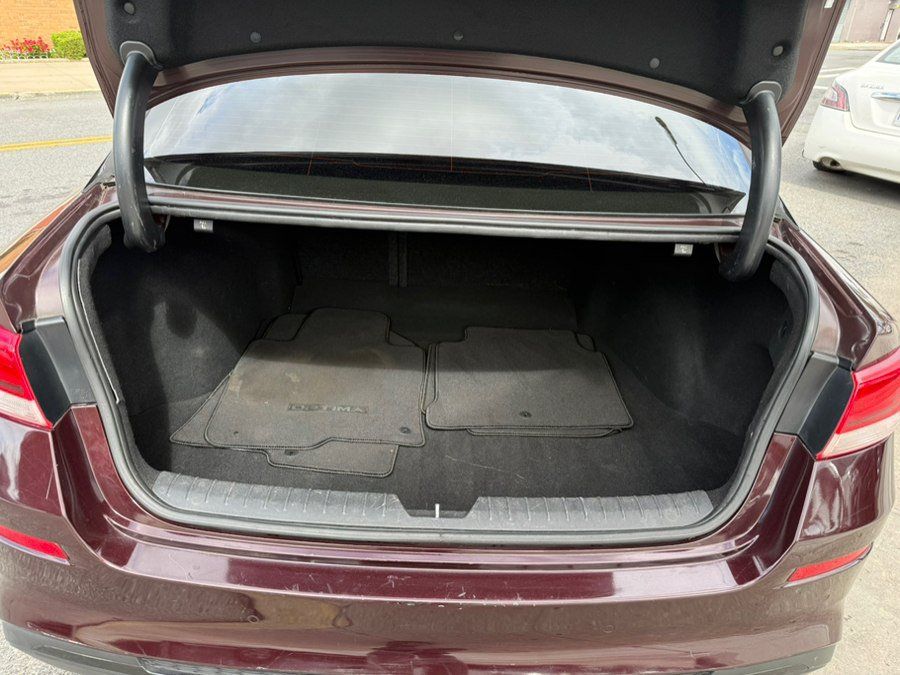 Used 2020 Kia Optima LX FWD image 17