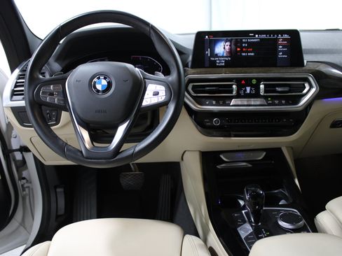Used 2022 BMW X3 sDrive30i w/ Convenience Package RWD image 2