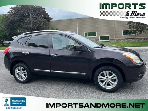 Used 2013 Nissan Rogue SV w/ Premium Pkg FWD image 1