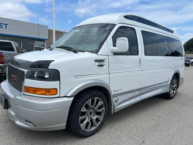 Used 2022 GMC Savana 2500 w/ Enhanced Convenience Package RWD image 7