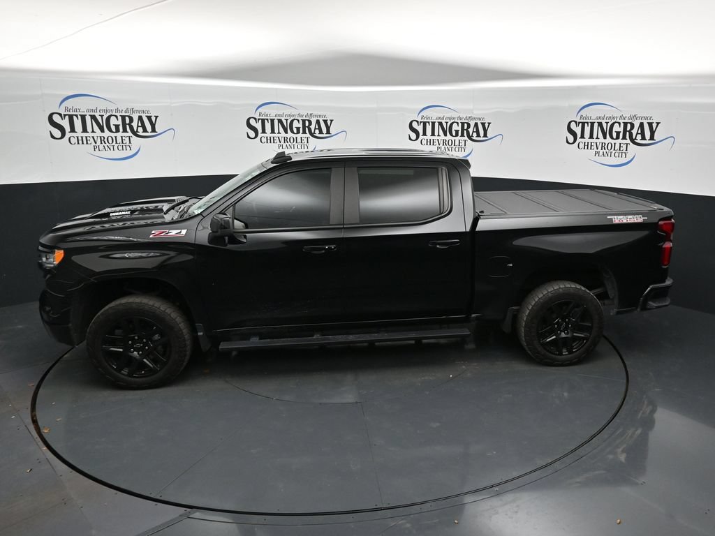 Used 2024 Chevrolet Silverado 1500 LT Trail Boss w/ Convenience Package II AWD/4WD image 21