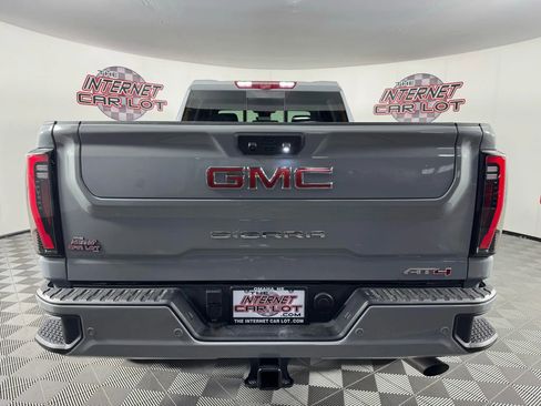 Used 2024 GMC Sierra 3500 AT4 w/ AT4 Premium Plus Package image 6