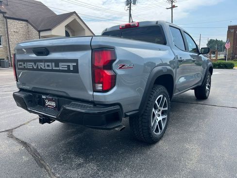 Used 2023 Chevrolet Colorado Z71 w/ Z71 Convenience Package 2 image 6