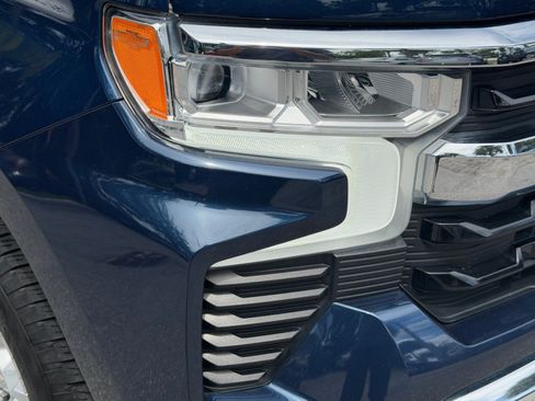 Used 2023 Chevrolet Silverado 1500 LT RWD image 9