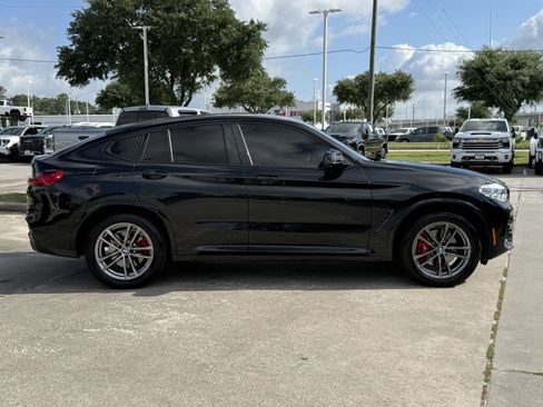 Used 2021 BMW X4 M40i w/ Executive Package AWD/4WD image 3