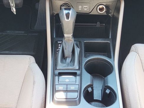 Used 2019 Hyundai Tucson SE image 14