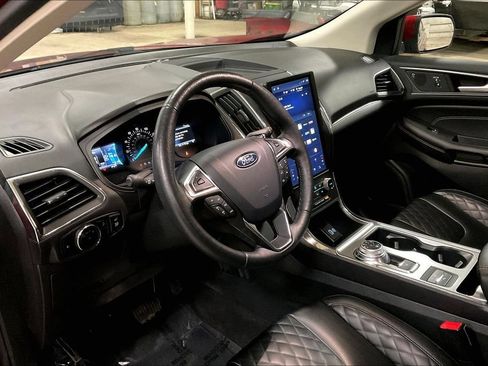 Certified 2024 Ford Edge Titanium AWD/4WD image 13