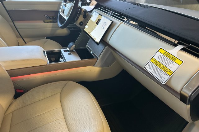 New 2026 Land Rover Range Rover SE AWD/4WD image 14