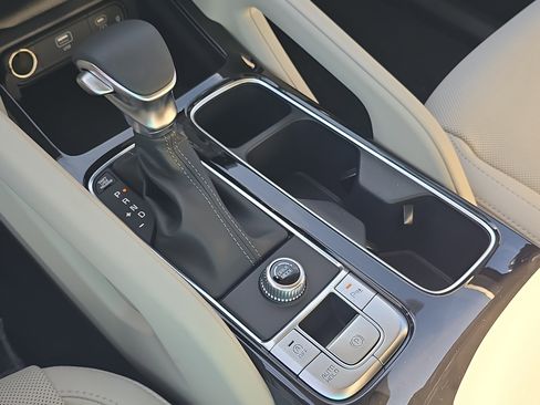 New 2025 Kia Telluride S image 30