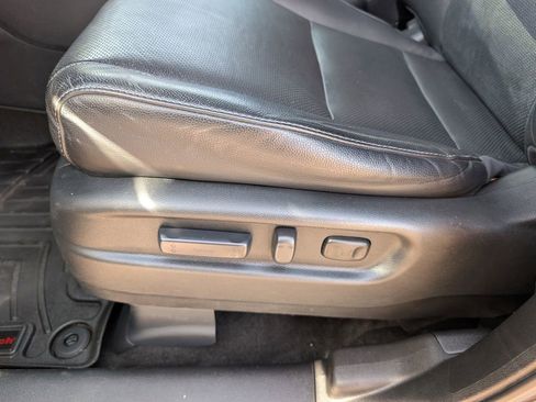 Used 2017 Honda Ridgeline RTL-T image 22