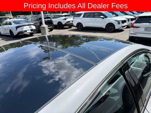 Used 2024 Kia K5 GT-Line AWD/4WD image 7