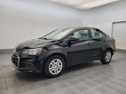 Used 2019 Chevrolet Sonic LS image 2