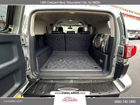 Used 2010 Toyota FJ Cruiser 4WD image 24