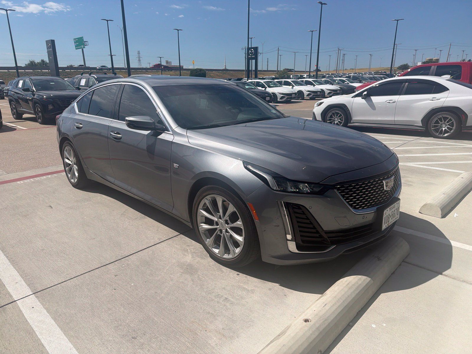 Used 2022 Cadillac CT5 Premium Luxury RWD image 3