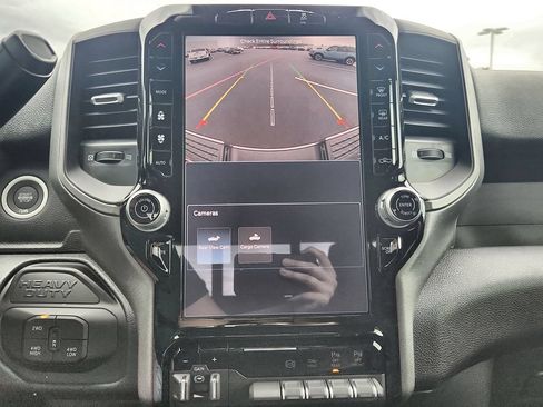 New 2026 RAM 3500 Tradesman AWD/4WD image 15