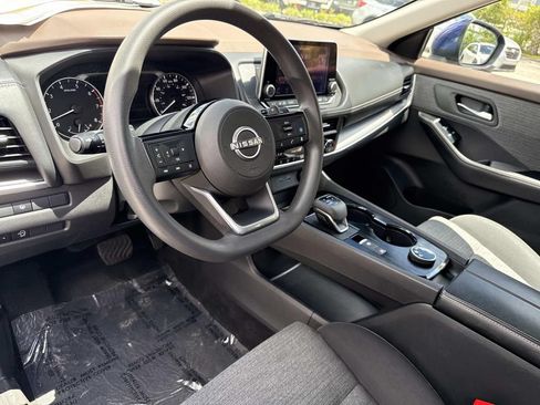Used 2023 Nissan Rogue SV AWD/4WD image 22
