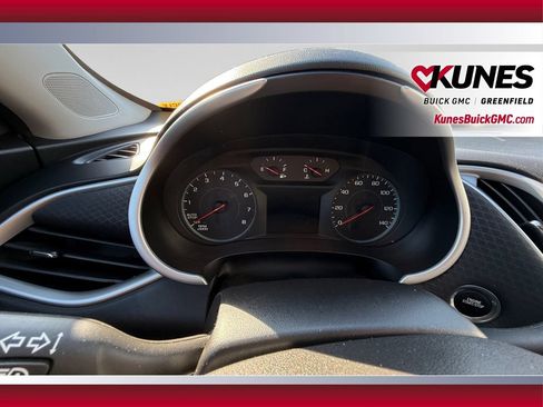 Used 2024 Chevrolet Malibu LT FWD image 14