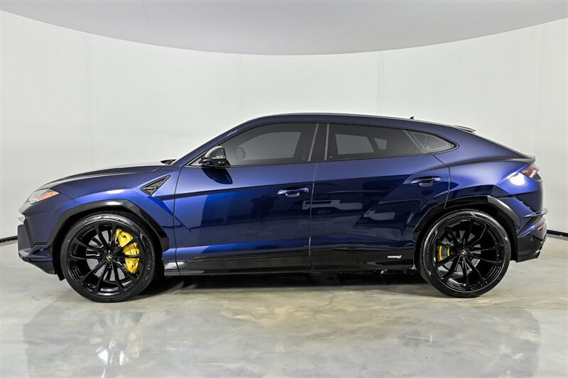 Used 2023 Lamborghini Urus S AWD/4WD image 6