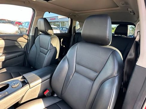 Used 2022 Nissan Rogue SV w/ SV Premium Package AWD/4WD image 27