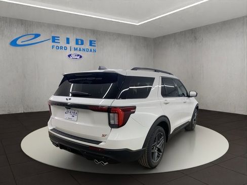New 2025 Ford Explorer ST image 5