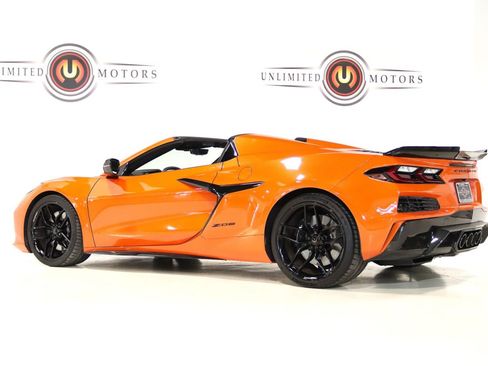 Used 2025 Chevrolet Corvette Z06 RWD image 77