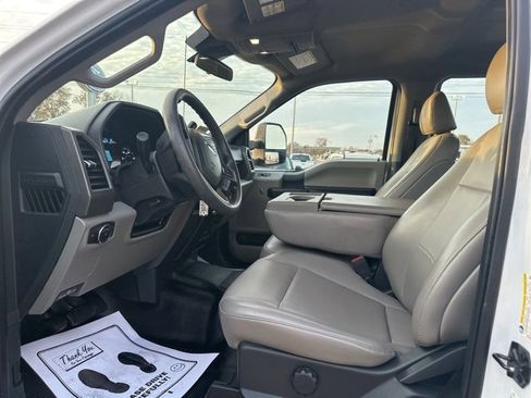 Used 2022 Ford F250 XL w/ STX Appearance Package image 33