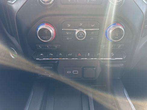 Used 2020 GMC Sierra 1500 Denali w/ Technology Package image 5