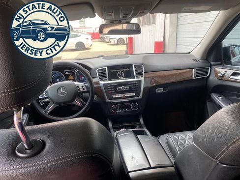 Used 2013 Mercedes-Benz ML 350 4MATIC image 3