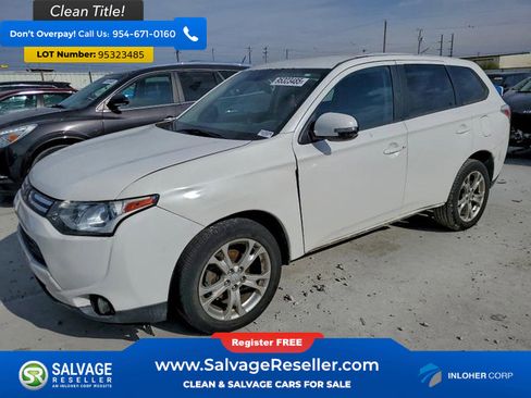 Used 2014 Mitsubishi Outlander SE image 1