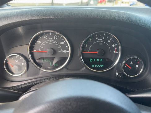 Used 2016 Jeep Wrangler Unlimited Sport AWD/4WD image 13